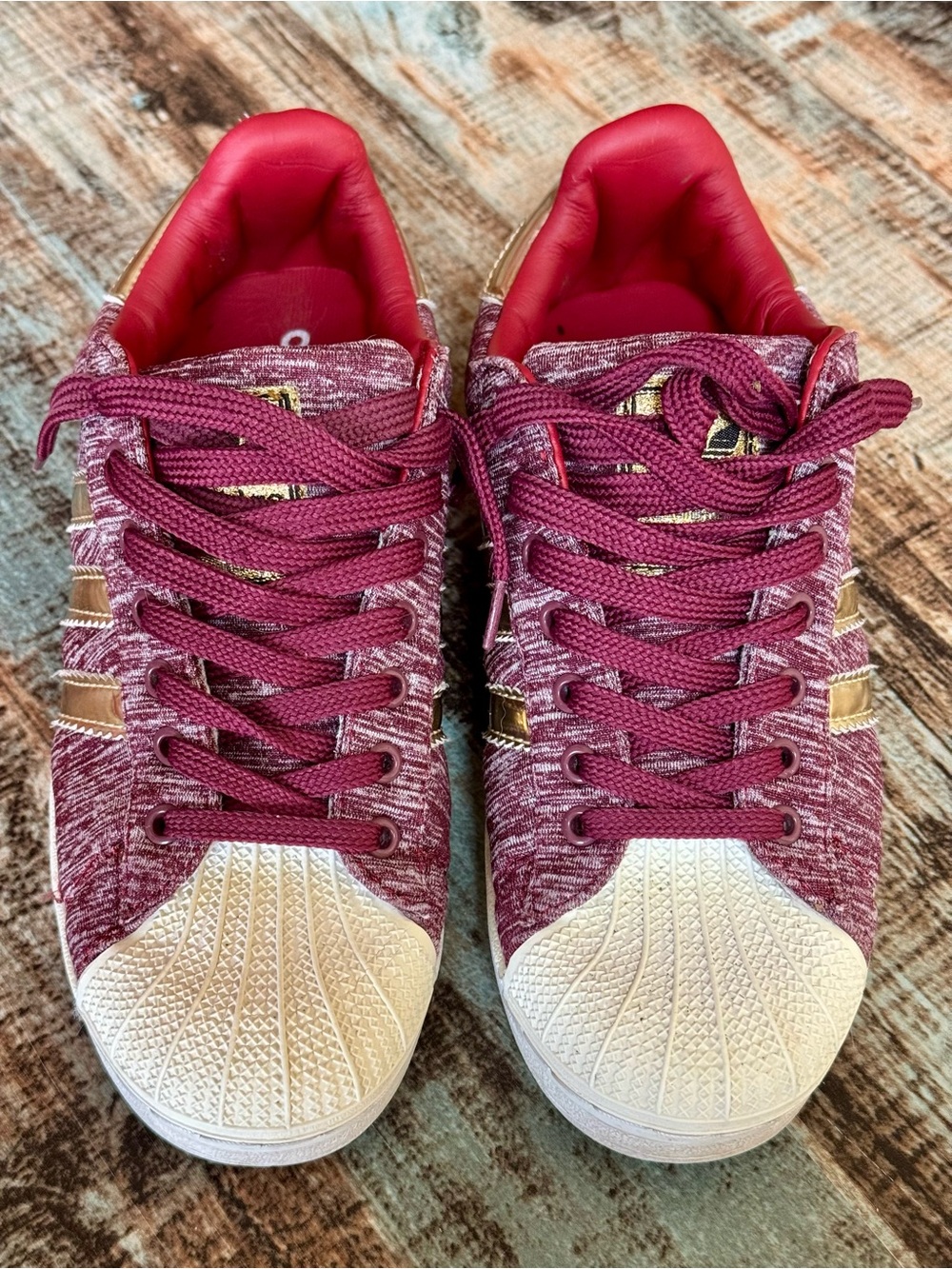 Women’s Adidas Shoes | #U15 - Picture 2 of 14